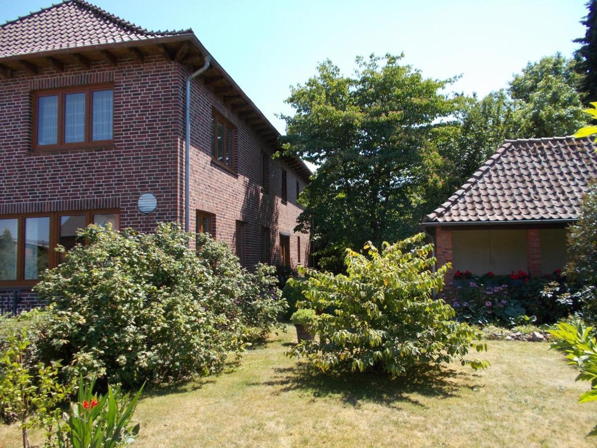 Lindenzimmer Stoecken Oetzen Εξωτερικό φωτογραφία